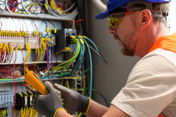 Best Licensed Electrician  in Labelle, FL